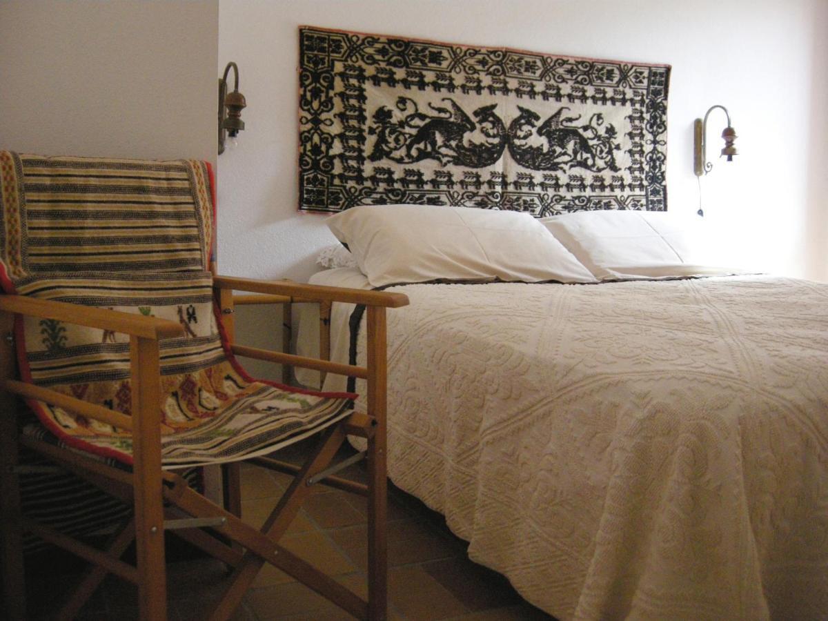Via Dei Gerani B&B Sìnnai Pokoj fotografie